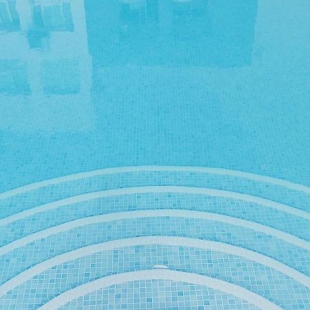 Deluxe Apartment In Albufeira Old Town, 200M Walk To Beach, Pool Parking Екстериор снимка